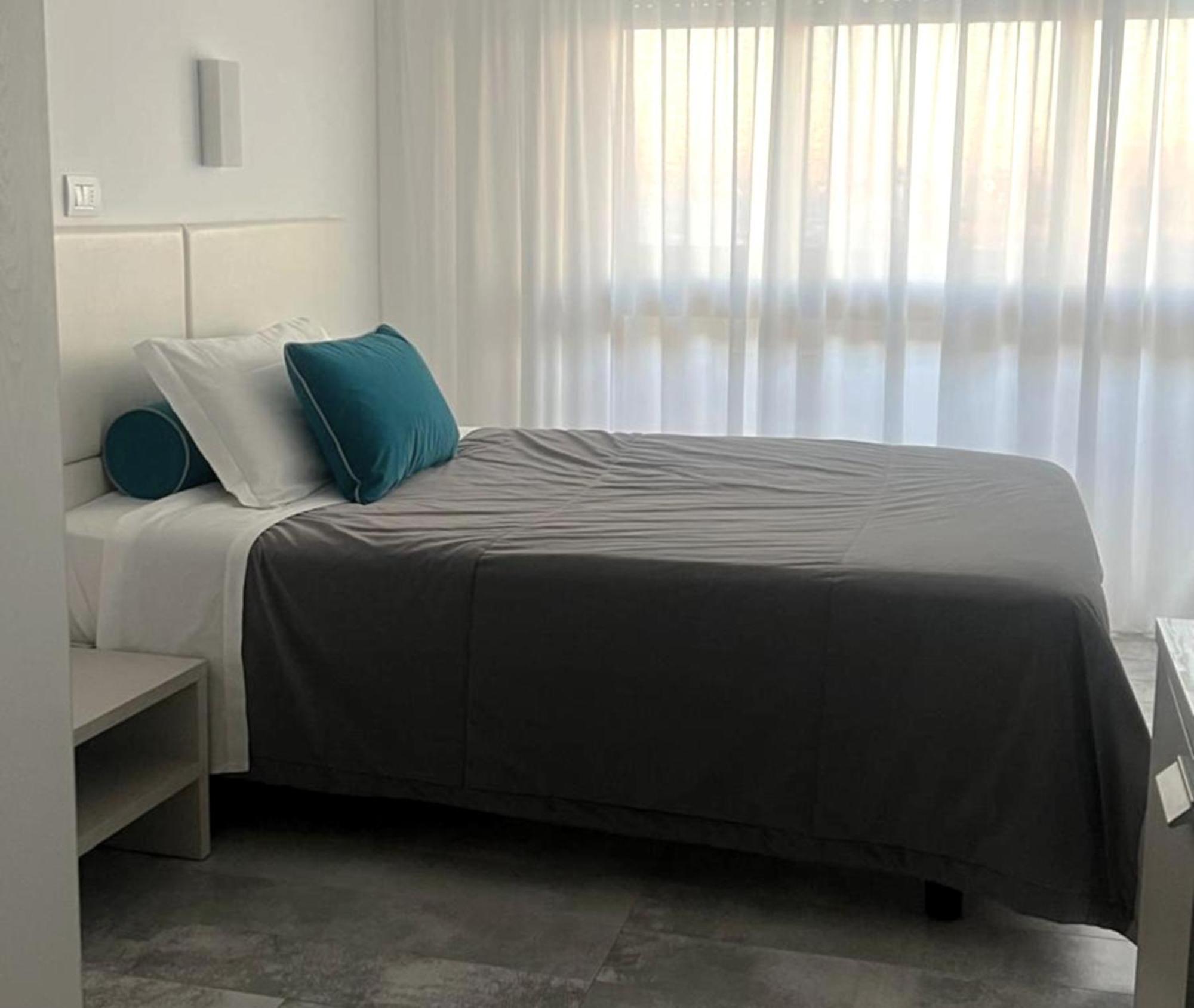 Hotel Abner'S Riccione Exteriör bild